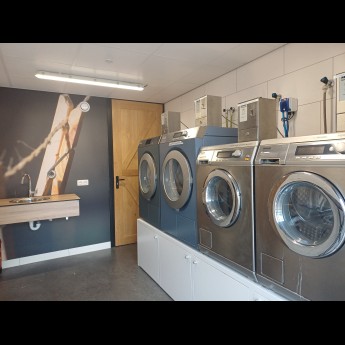 Wasserette hoofdgebouw.jpg