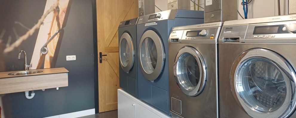 Wasserette hoofdgebouw.jpg